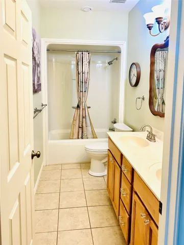 $1,599,000 | 1020 East Fm 532, Hallettsville, TX 77964