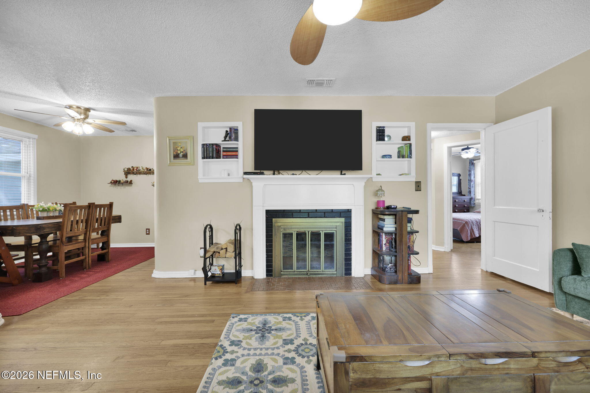 1521 Charon Road Jacksonville, FL 32205 - Photo 4 of 18 Fireplace