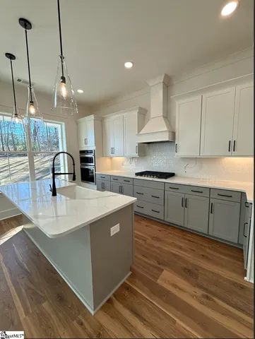 $758,634 | 107 Halowell Lane, Travelers Rest, SC 29690