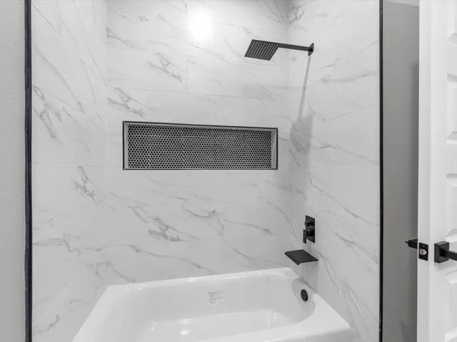 $2,450 | 8010 Easter Street, Unit A, Houston, TX 77088