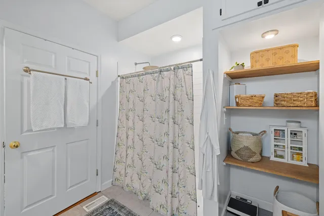 $324,400 | 110 Collinswood Drive, Staunton, VA 24401