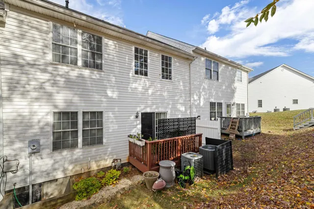 $324,900 | 110 Collinswood Drive, Staunton, VA 24401