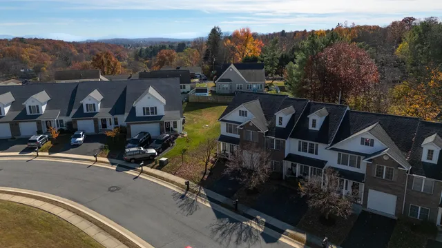 $324,900 | 110 Collinswood Drive, Staunton, VA 24401