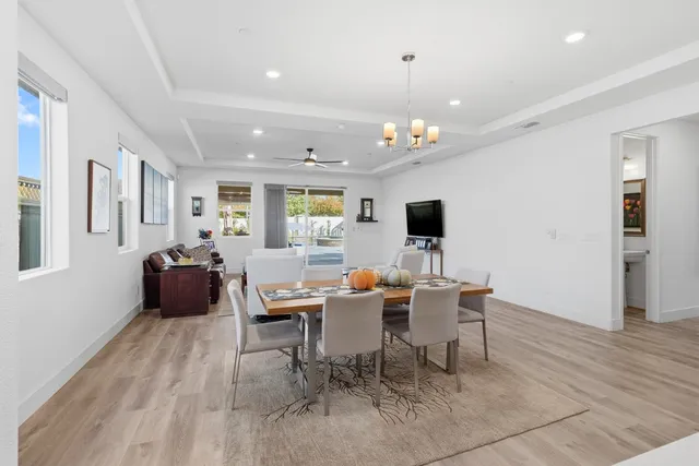 $1,150,000 | 242 McKays Pt Place, West Sacramento, CA 95605