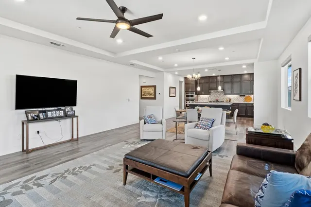 $1,150,000 | 242 McKays Pt Place, West Sacramento, CA 95605