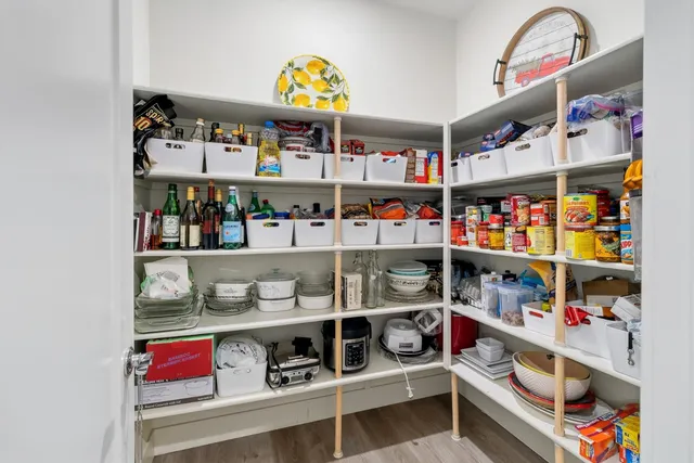 $1,150,000 | 242 McKays Pt Place, West Sacramento, CA 95605