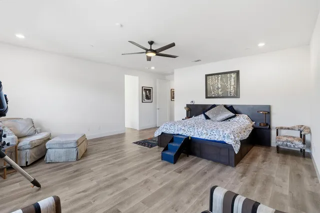 $1,150,000 | 242 McKays Pt Place, West Sacramento, CA 95605