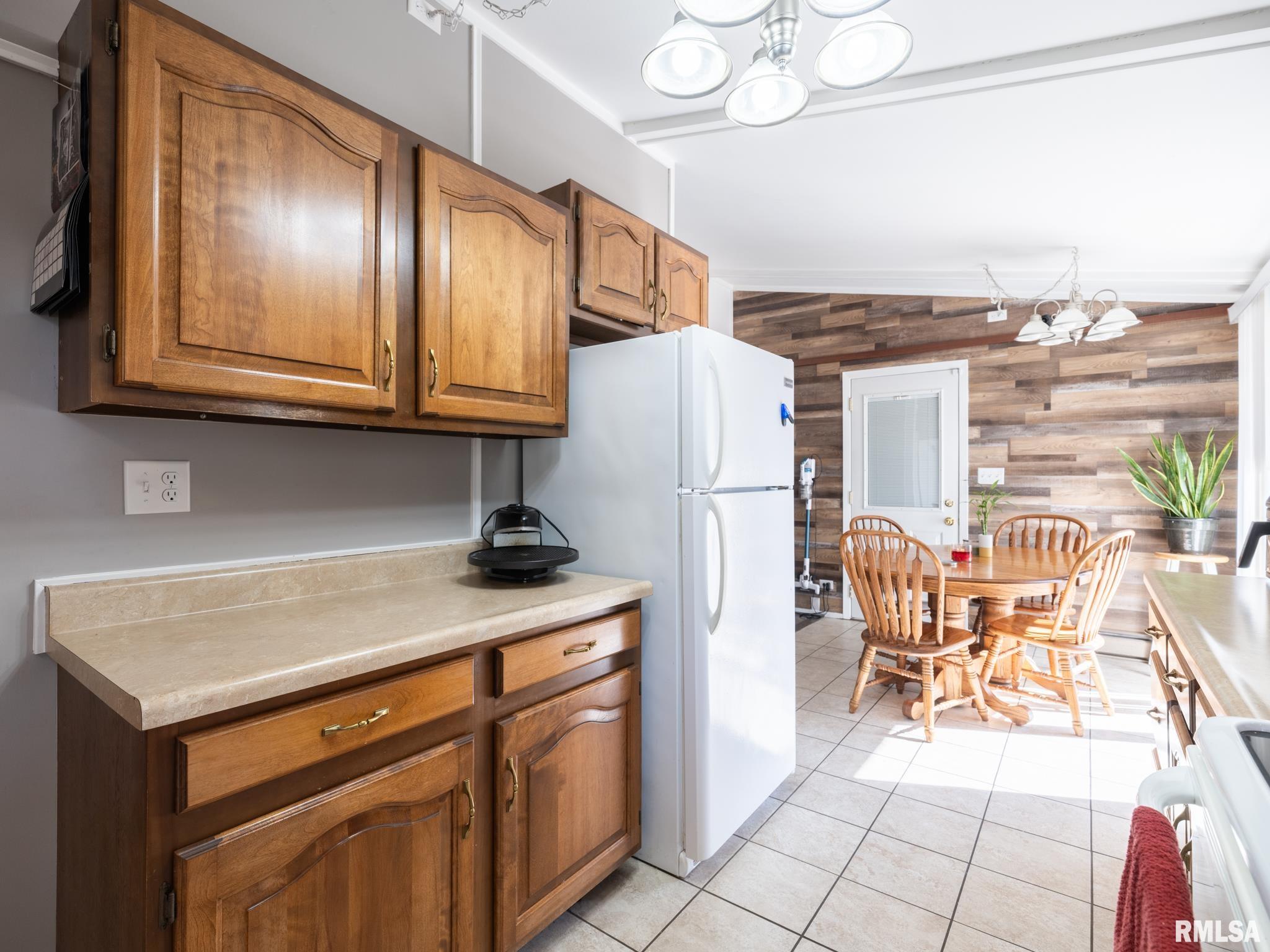 603 Linden Street Delavan, IL 61734 - Photo 14 of 55