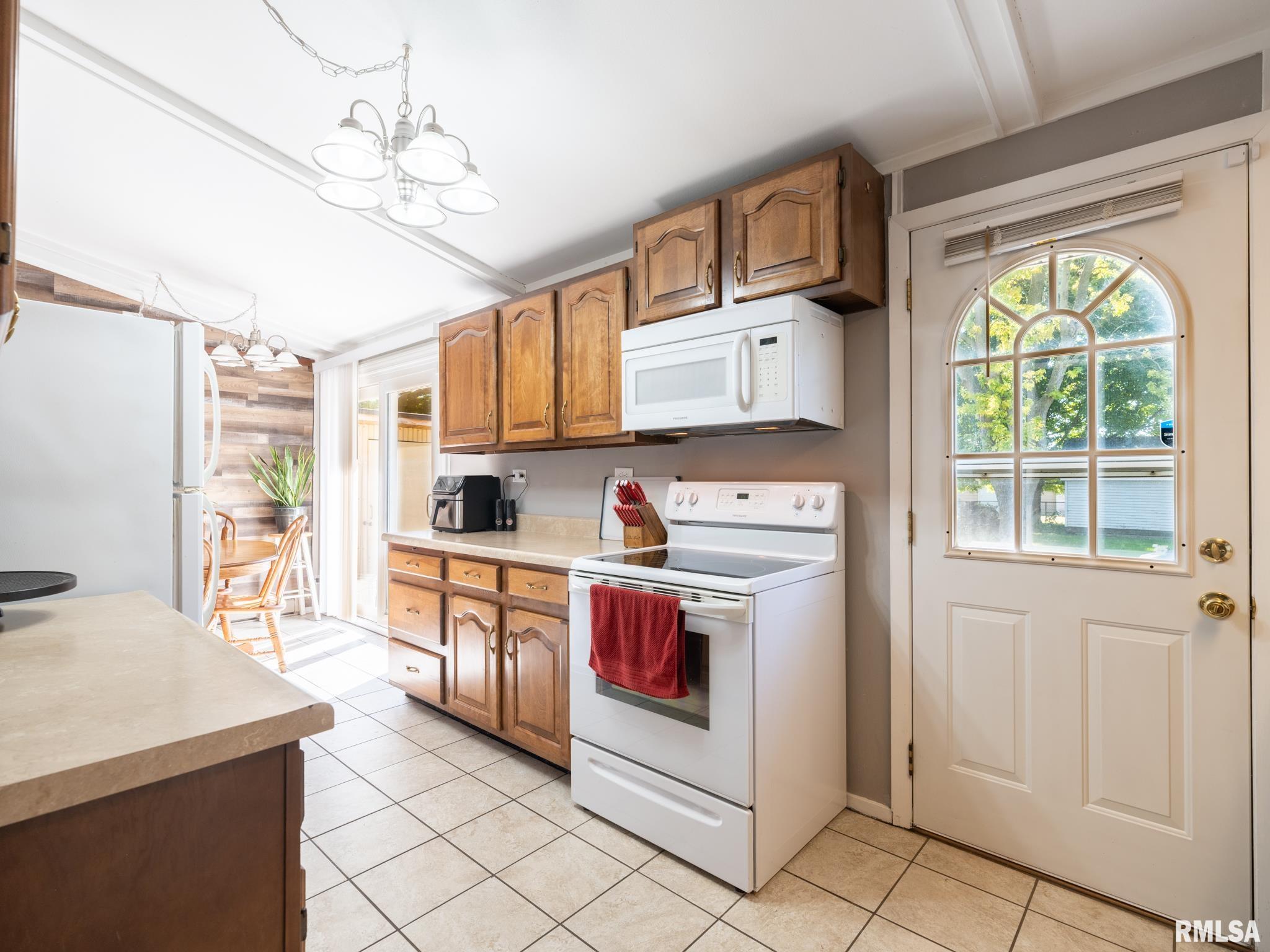 603 Linden Street Delavan, IL 61734 - Photo 16 of 55