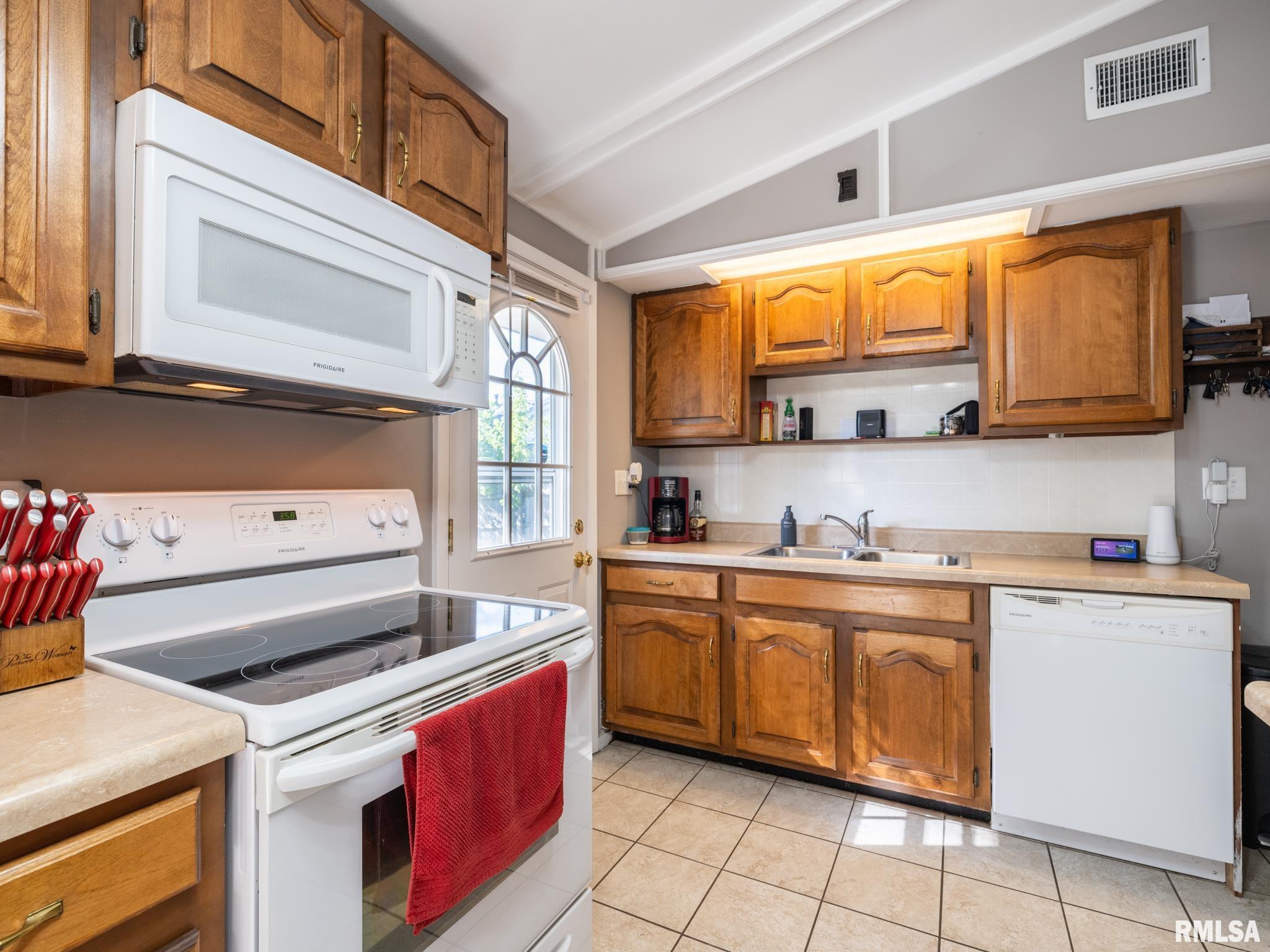 603 Linden Street Delavan, IL 61734 - Photo 23 of 55