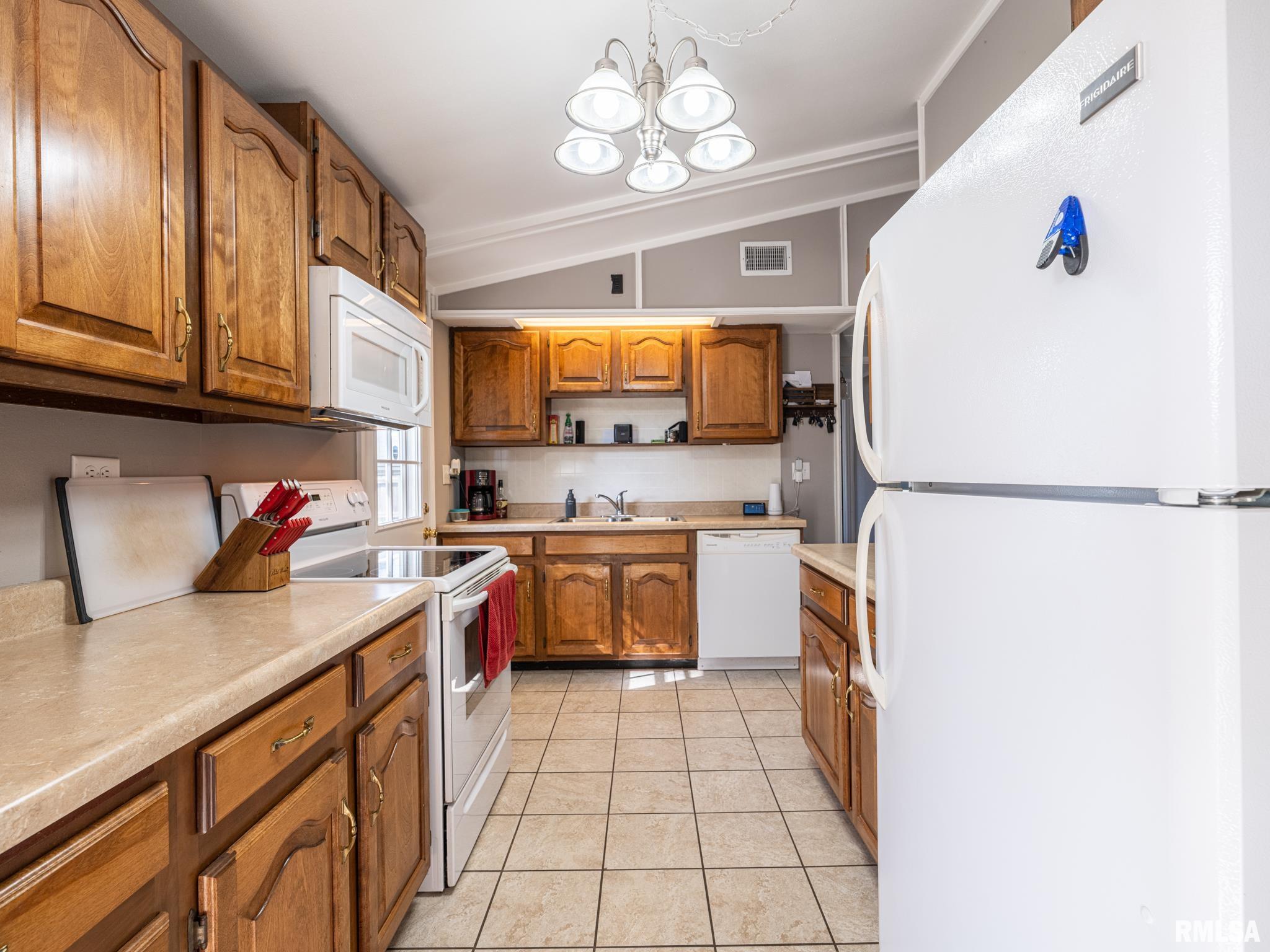 603 Linden Street Delavan, IL 61734 - Photo 25 of 55