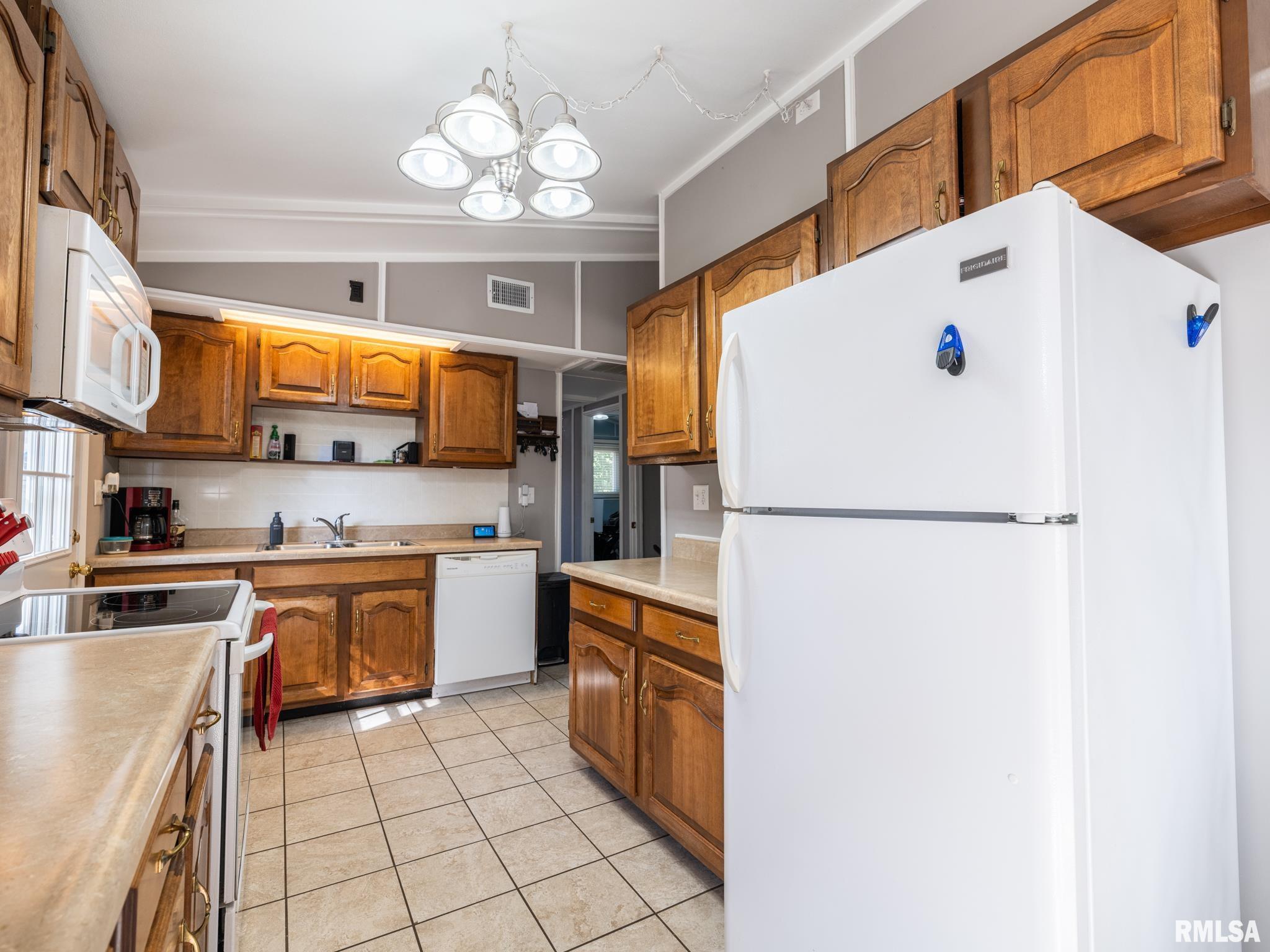 603 Linden Street Delavan, IL 61734 - Photo 26 of 55