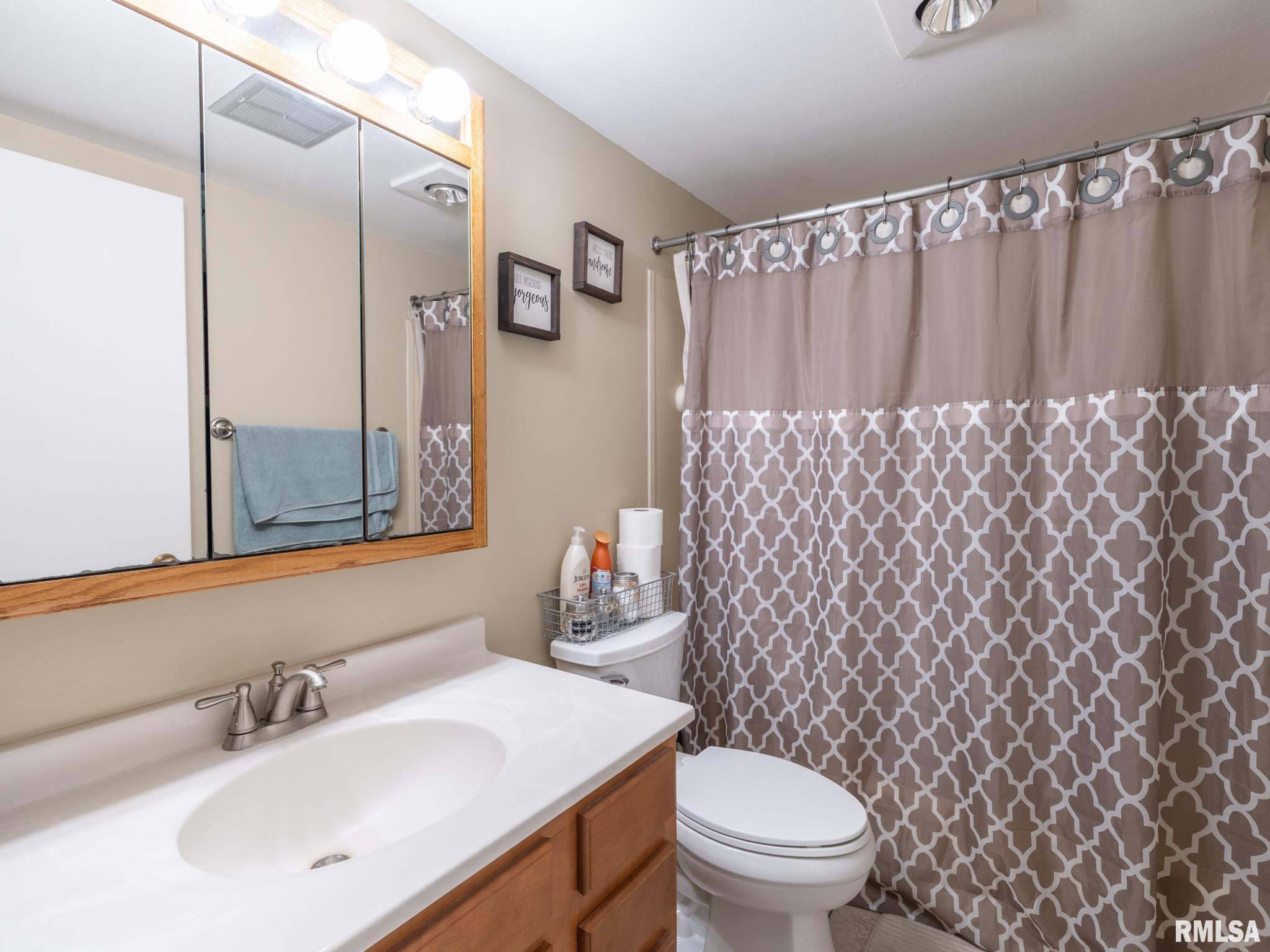 603 Linden Street Delavan, IL 61734 - Photo 34 of 55