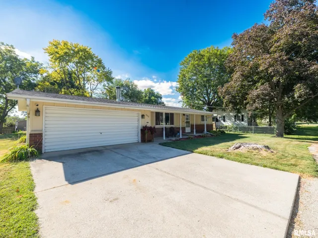 $130,000 | 603 Linden Street, Delavan, IL 61734