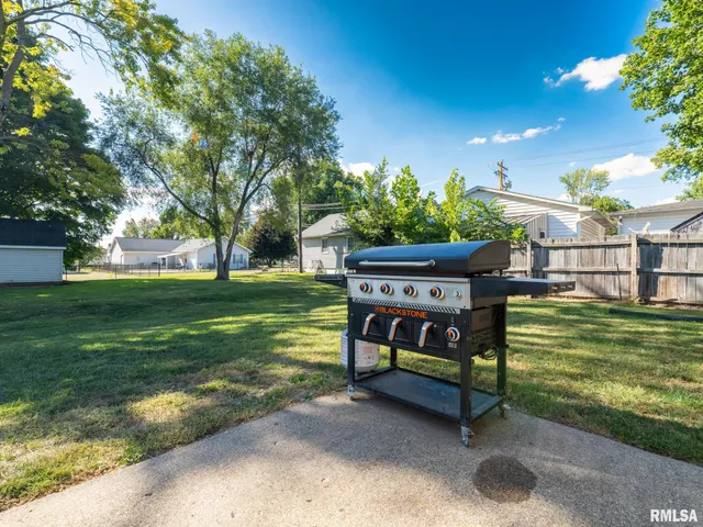 $130,000 | 603 Linden Street, Delavan, IL 61734