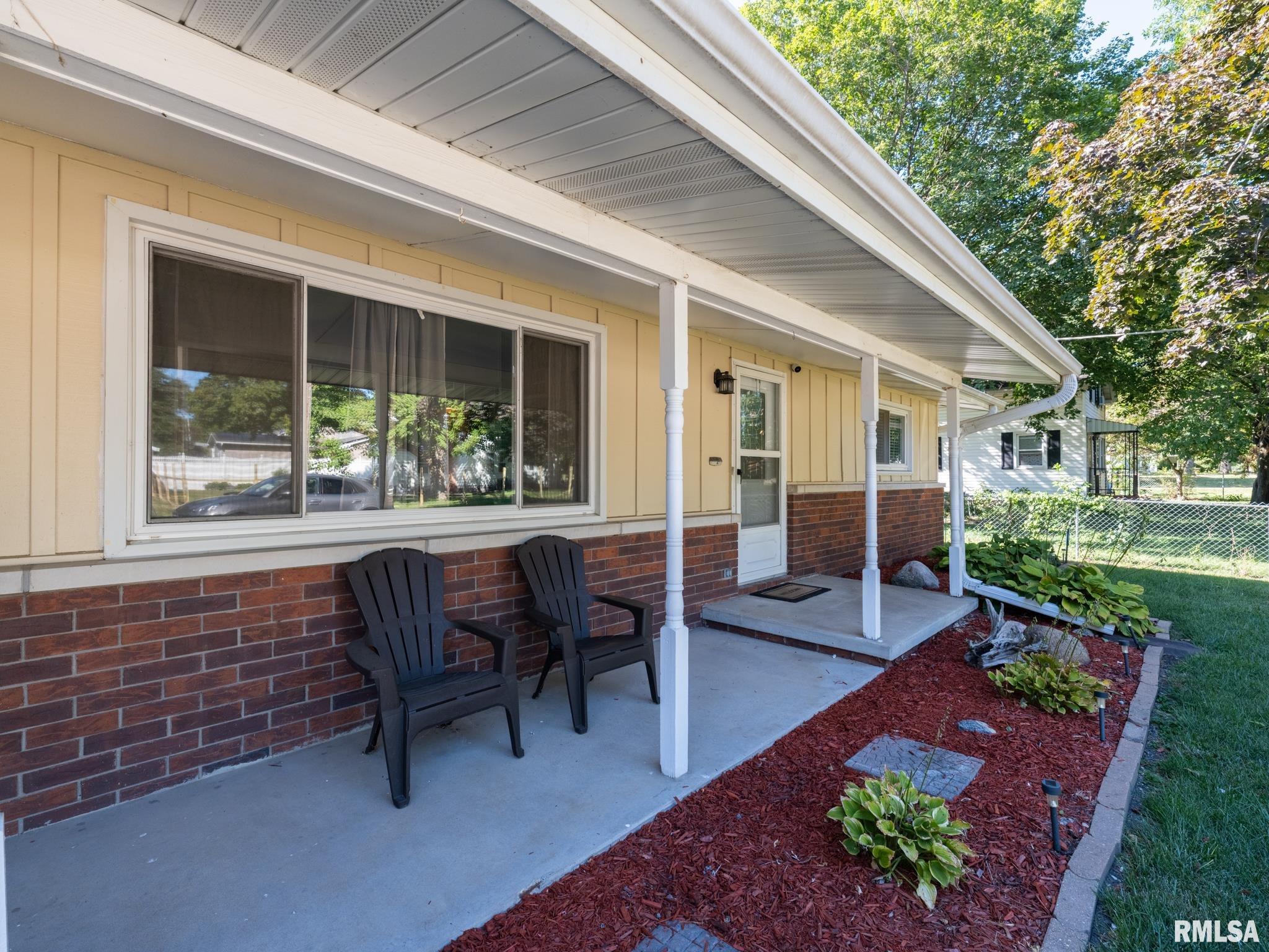 603 Linden Street Delavan, IL 61734 - Photo 7 of 55