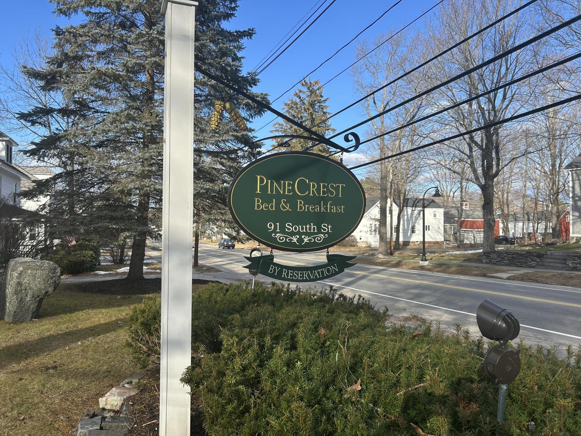 91 South Street Gorham, ME 04038 - Photo 2 of 17 2_Entry