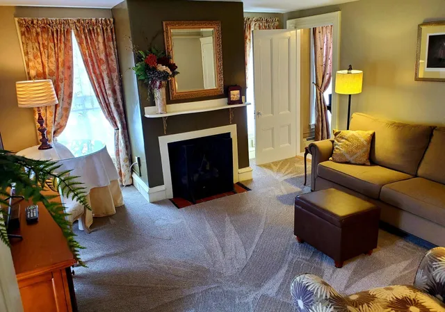 $1,350,000 | 91 South Street, Gorham, ME 04038