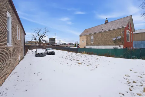 $124,900 | 2838 South Troy Street, Chicago, IL 60623