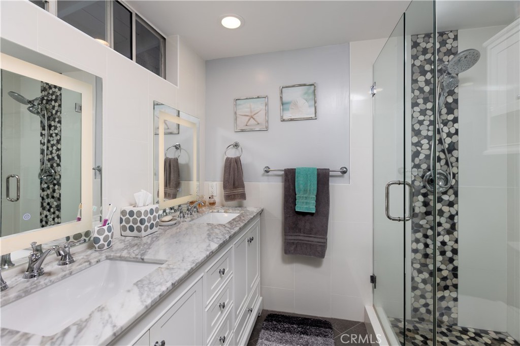 2952 Pemba Drive Costa Mesa, CA 92626 - Photo 17 of 39