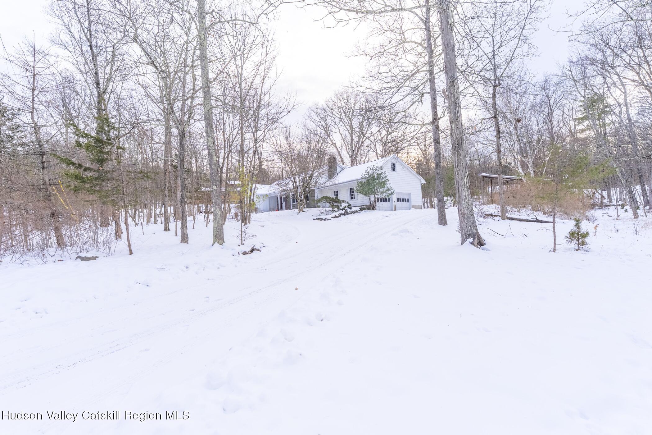 83 Ratterman Road Woodstock, NY 12498 - Photo 2 of 42 Image-38