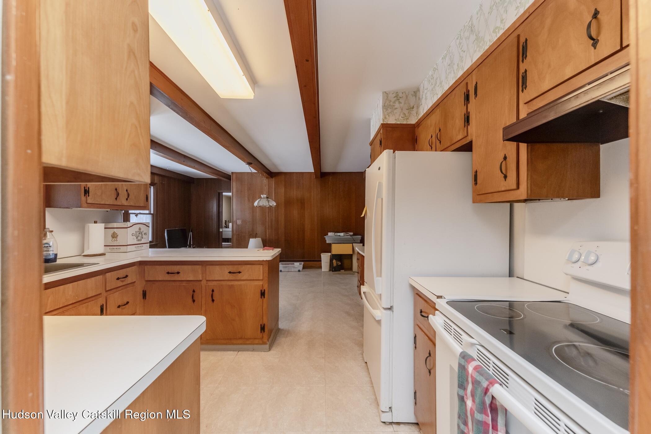 83 Ratterman Road Woodstock, NY 12498 - Photo 10 of 42 Image-8