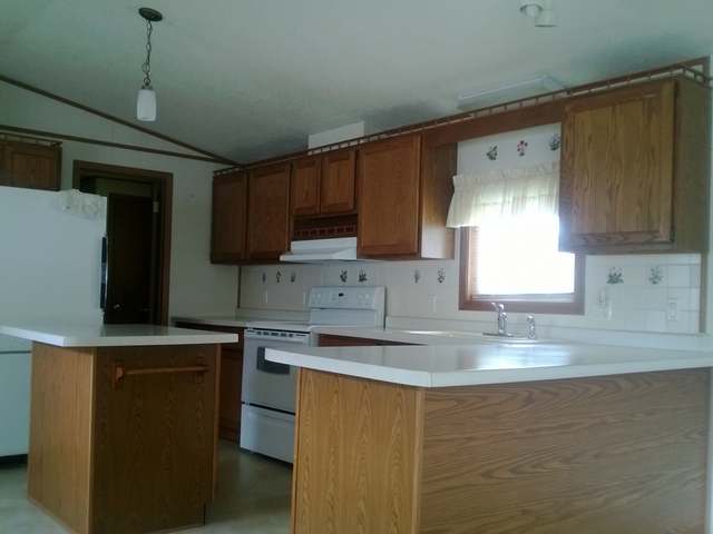 86 Edgewater Court Rhinelander, WI 54501 - Photo 6 of 12 Gallery Image 6