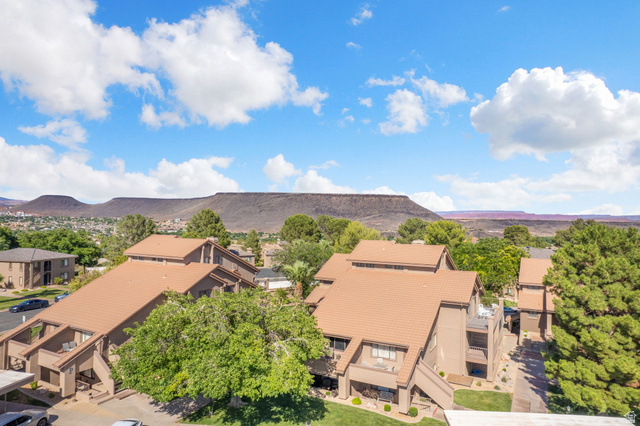 860 South Village Road, Unit O8 St. George, UT 84770 - Photo 20 of 37