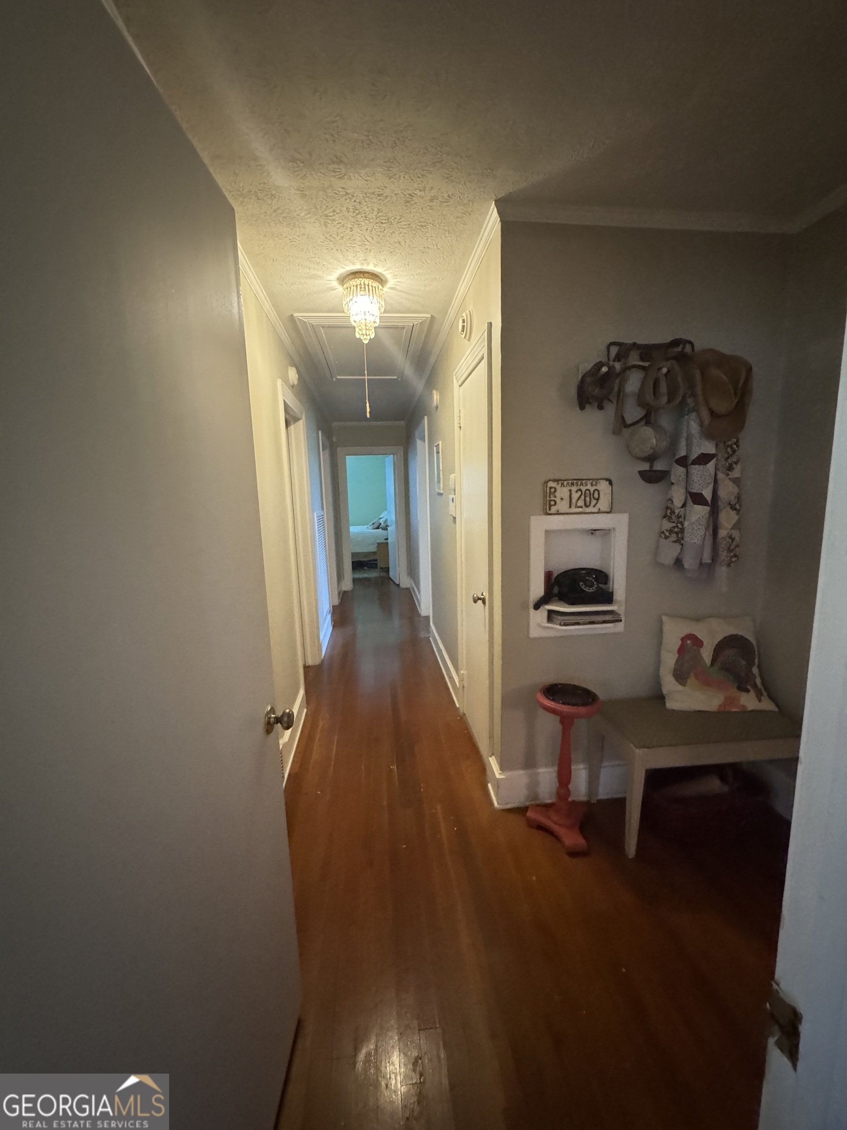 255 Highway 27 Georgetown, GA 39854 - Photo 9 of 16 a view of a hallway with workspace and a window