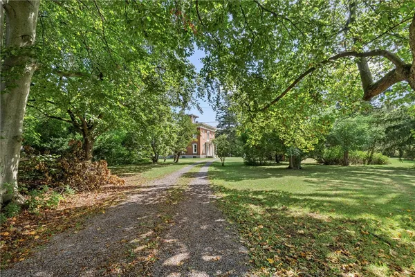 $825,000 | 546 Castle Street, Geneva City, NY 14456