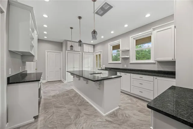 $825,000 | 546 Castle Street, Geneva City, NY 14456