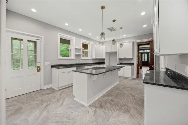 $825,000 | 546 Castle Street, Geneva City, NY 14456