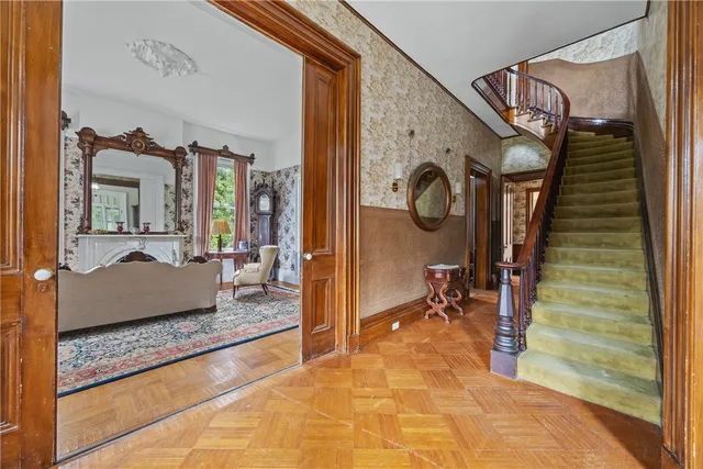 $825,000 | 546 Castle Street, Geneva City, NY 14456