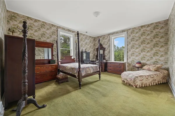 $825,000 | 546 Castle Street, Geneva City, NY 14456