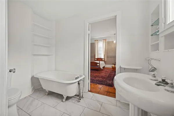 $825,000 | 546 Castle Street, Geneva City, NY 14456