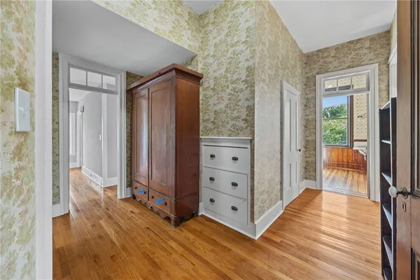 $825,000 | 546 Castle Street, Geneva City, NY 14456