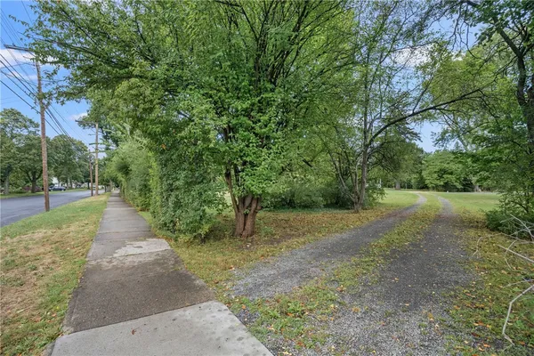 $825,000 | 546 Castle Street, Geneva City, NY 14456