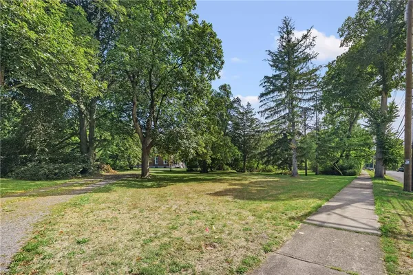 $825,000 | 546 Castle Street, Geneva City, NY 14456