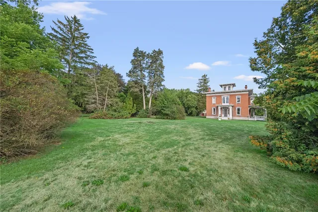 $825,000 | 546 Castle Street, Geneva City, NY 14456