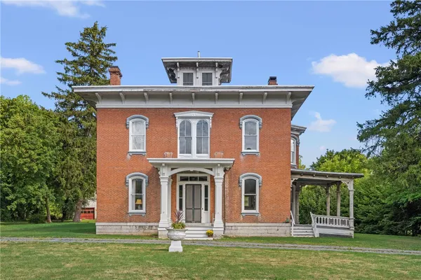 $825,000 | 546 Castle Street, Geneva City, NY 14456