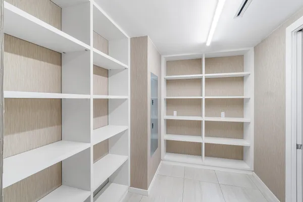 $17,000 | 200 Southeast Mizner Boulevard, Unit 209, Boca Raton, FL 33432