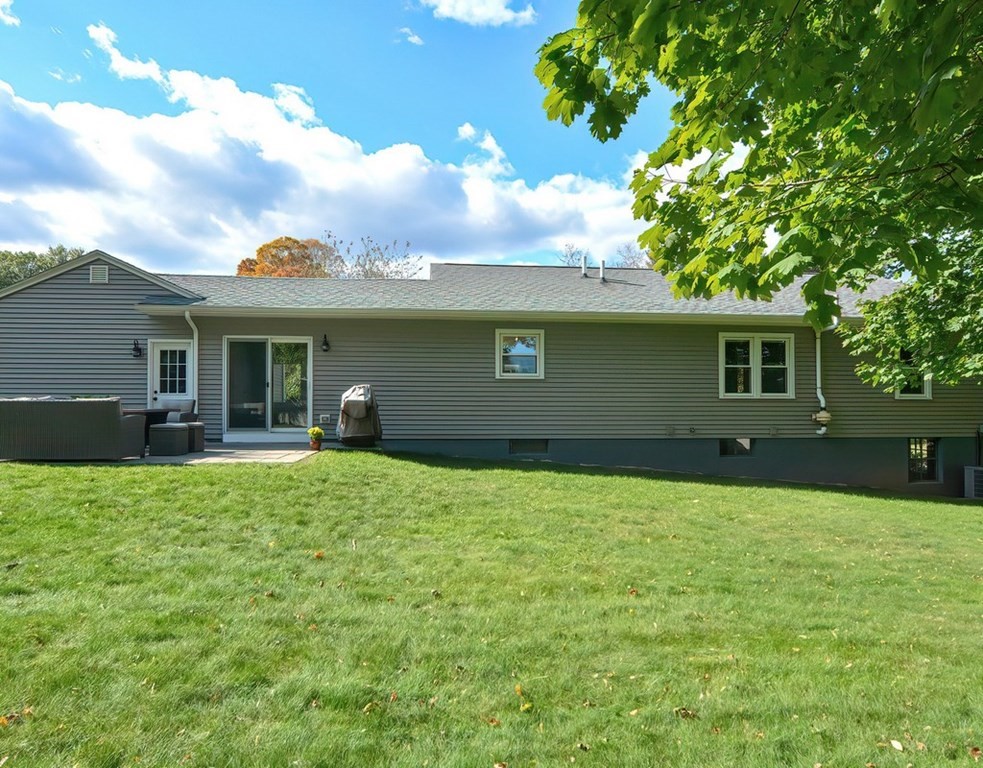 2 Jennings Road Westborough, MA 01581 - Photo 6 of 35 Gallery Image 6