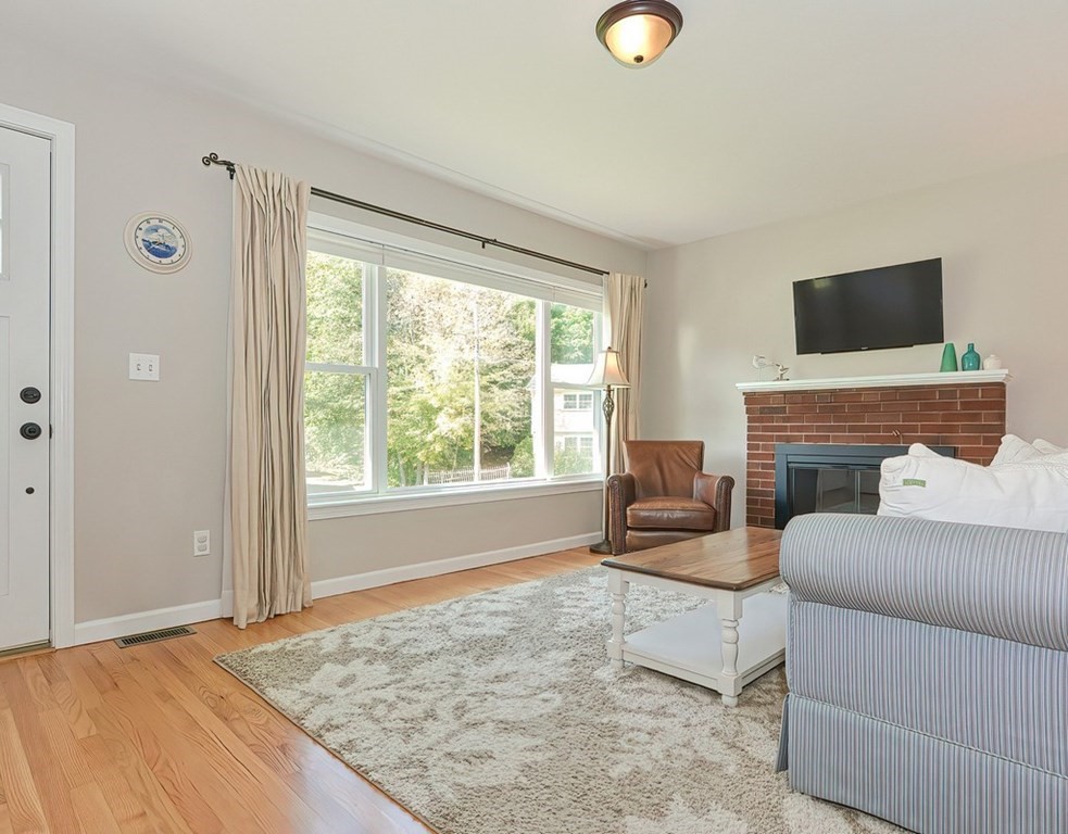 2 Jennings Road Westborough, MA 01581 - Photo 8 of 35 Gallery Image 8