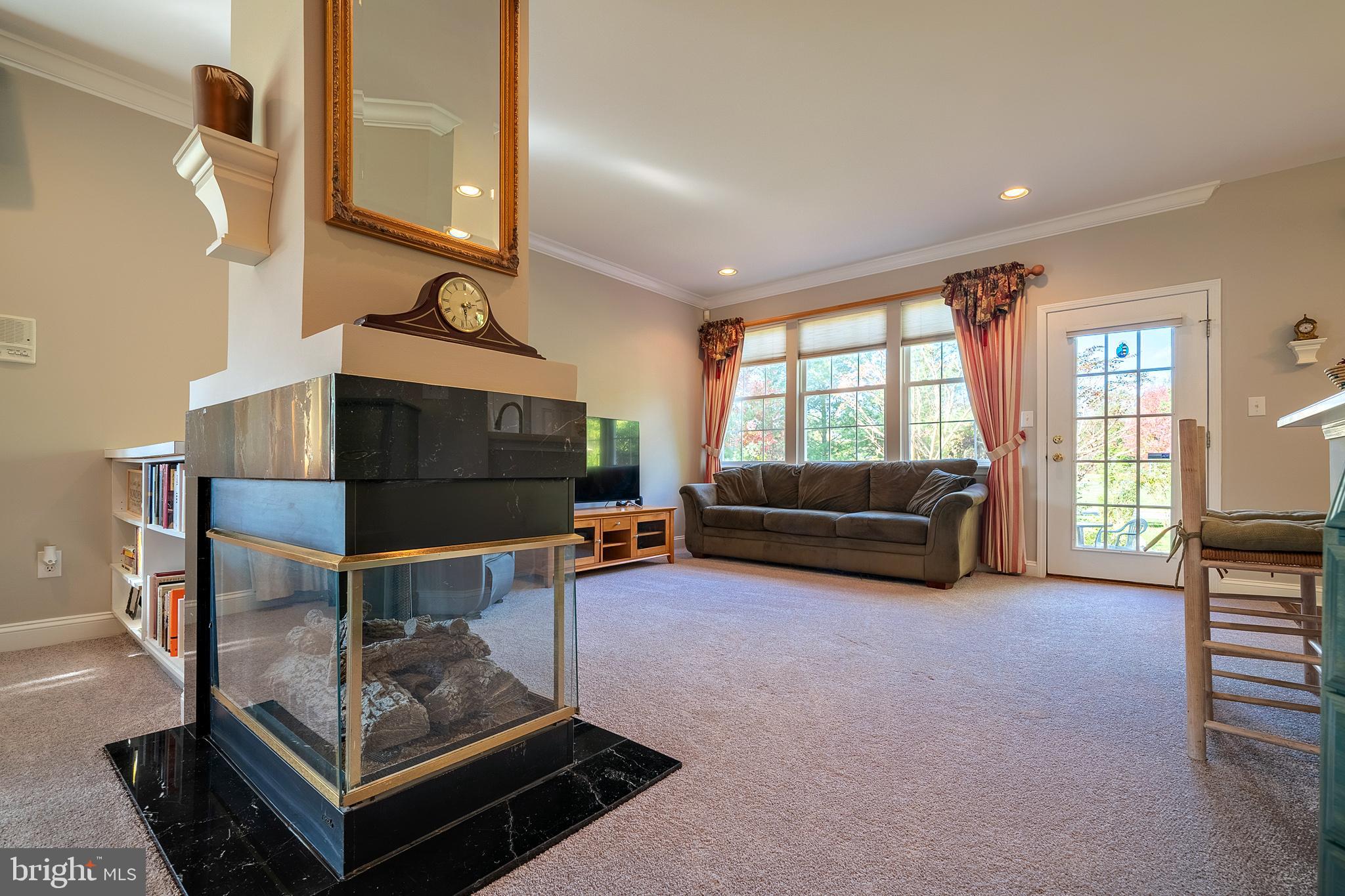 84 Manley Road Pennington, NJ 08534 - Photo 16 of 59