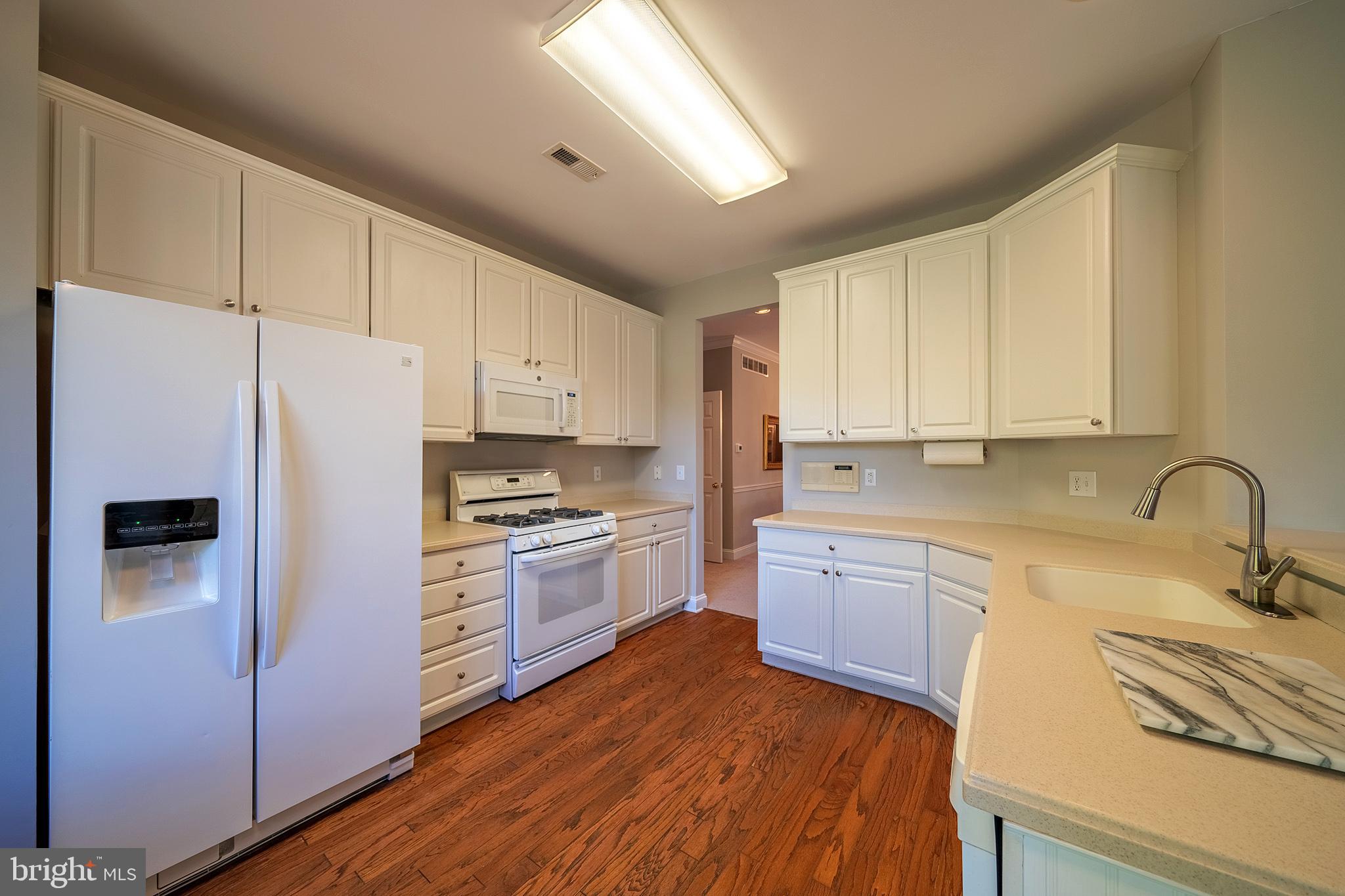 84 Manley Road Pennington, NJ 08534 - Photo 20 of 59