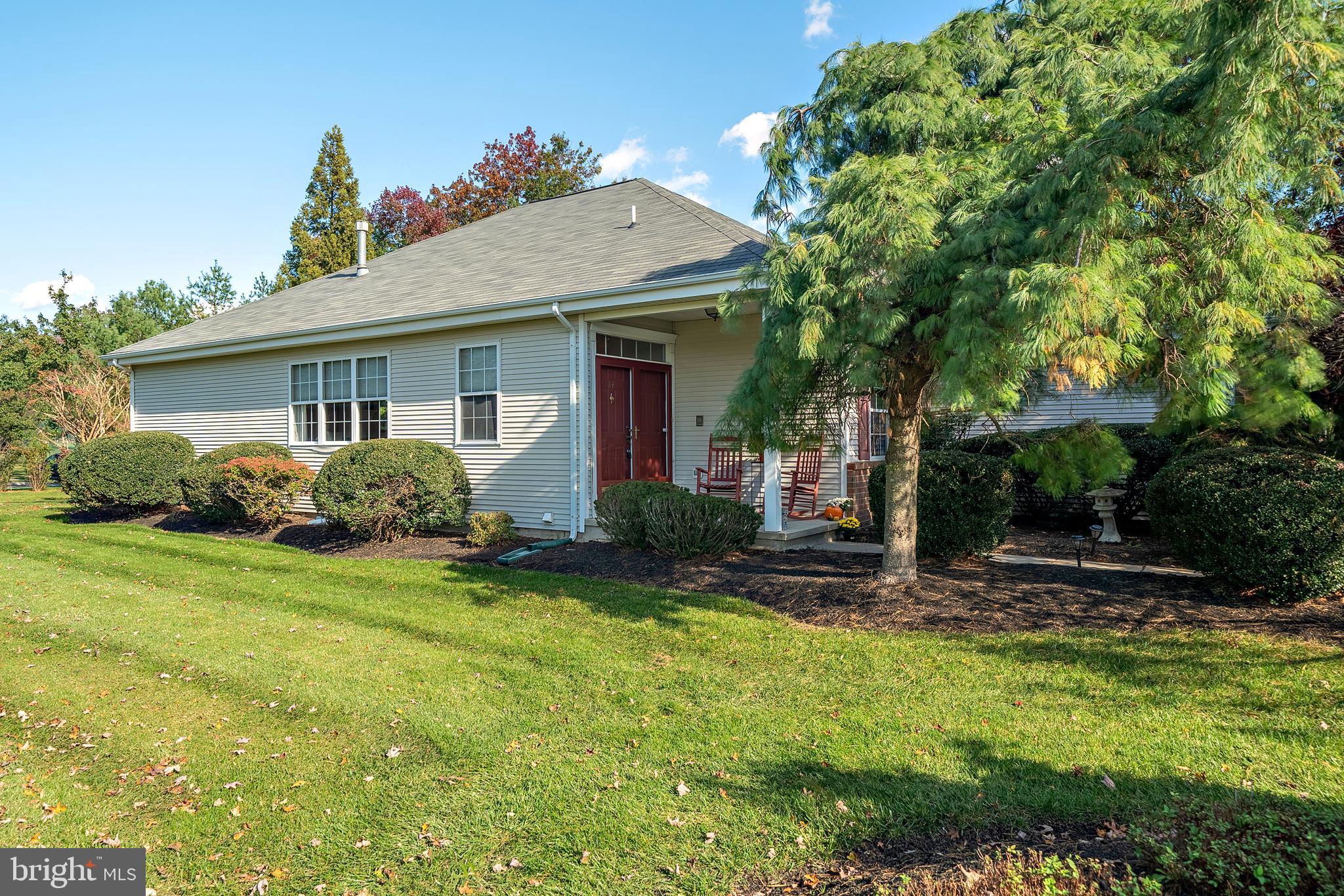 84 Manley Road Pennington, NJ 08534 - Photo 3 of 59