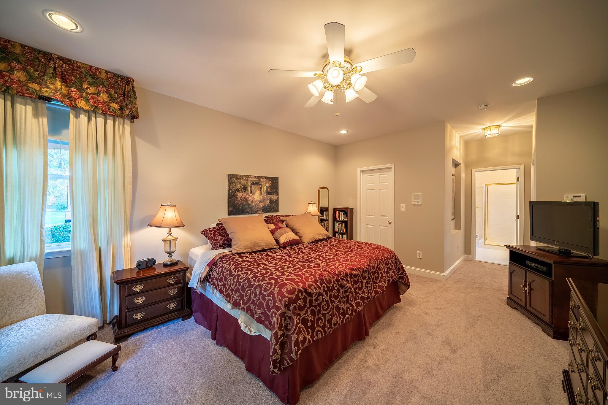 84 Manley Road Pennington, NJ 08534 - Photo 25 of 59