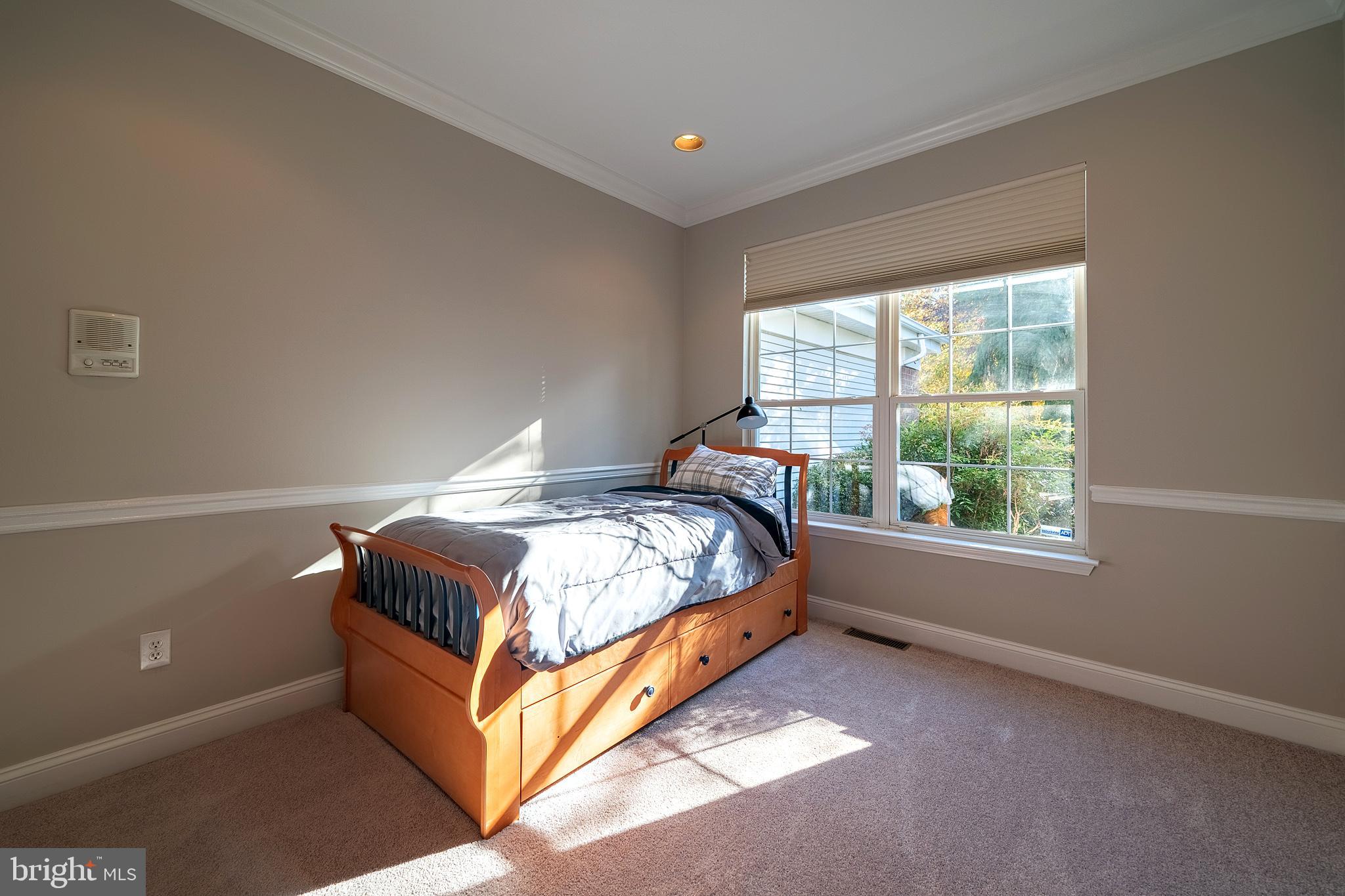 84 Manley Road Pennington, NJ 08534 - Photo 31 of 59