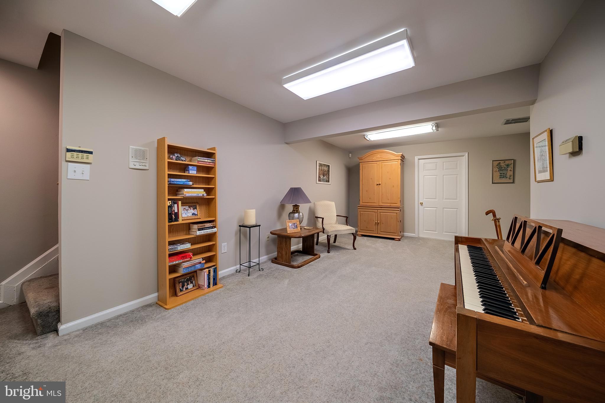 84 Manley Road Pennington, NJ 08534 - Photo 36 of 59