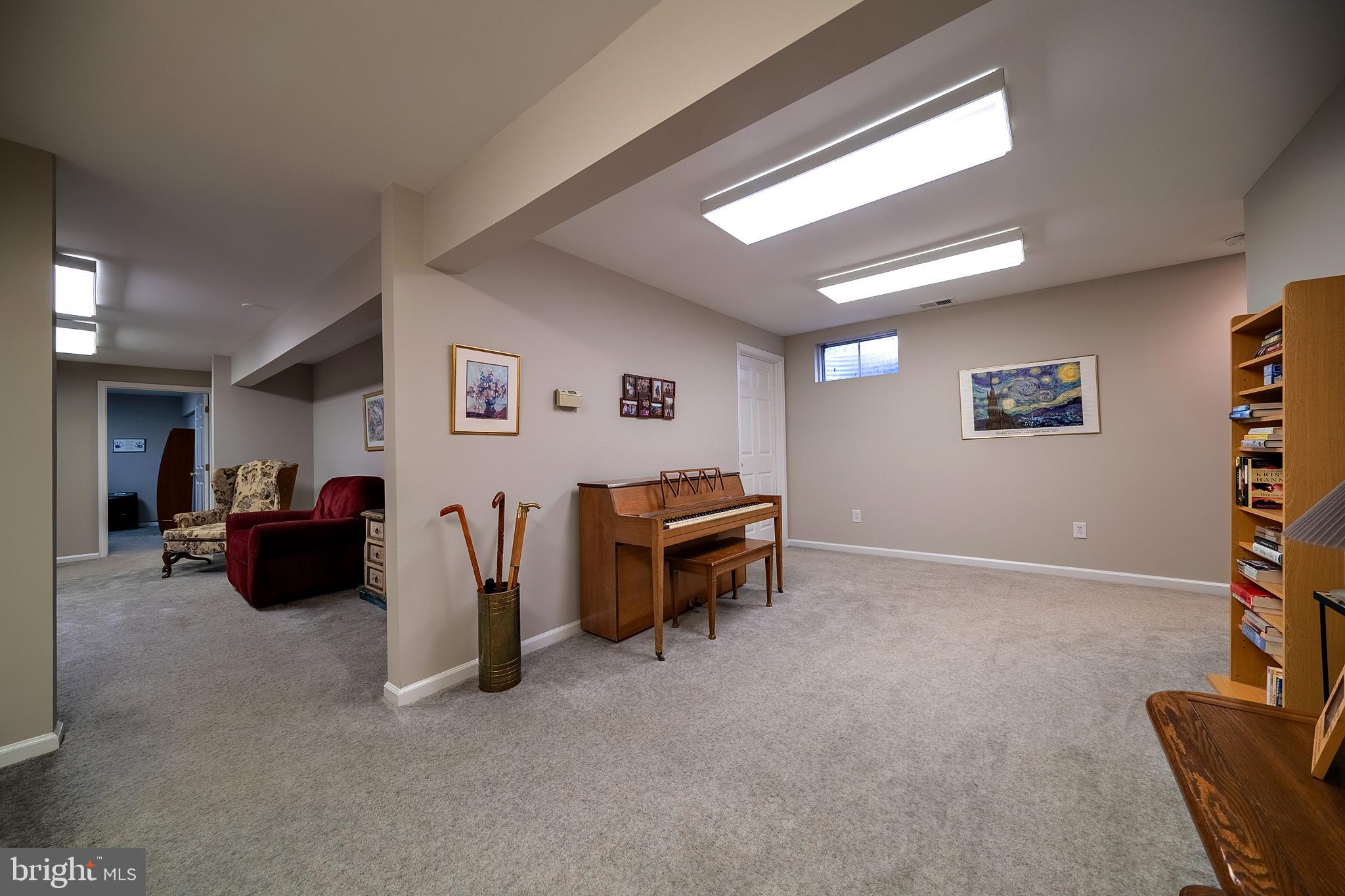 84 Manley Road Pennington, NJ 08534 - Photo 38 of 59